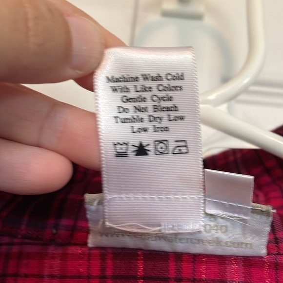 Women’s Coldwater Creek button down M pink sparkle plaid cute detail split back - Picture 6 of 11